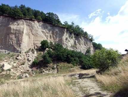Kamenná žena – turistika v Príbelciach